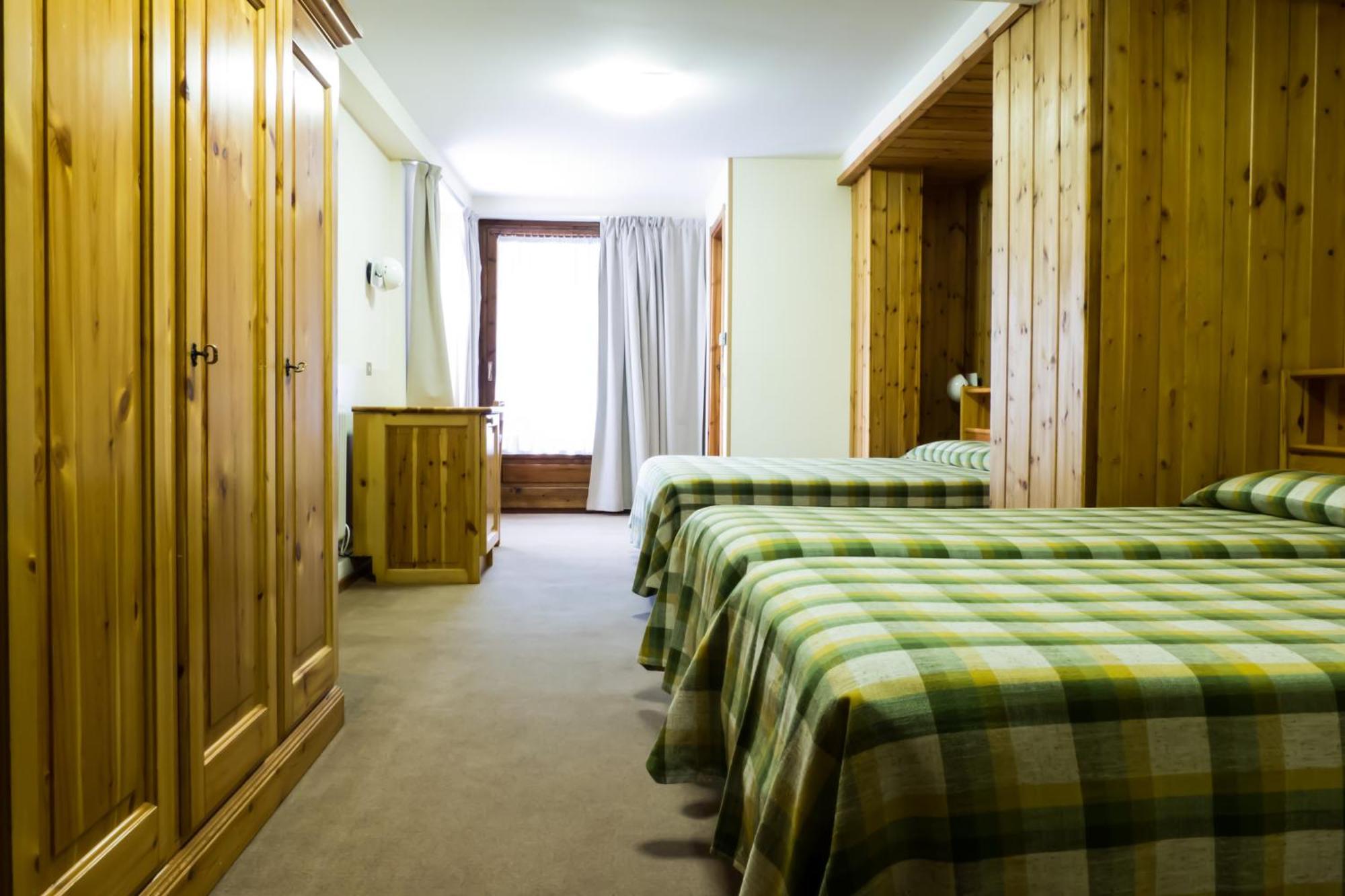 Hotel Valdotain Villeneuve Buitenkant foto
